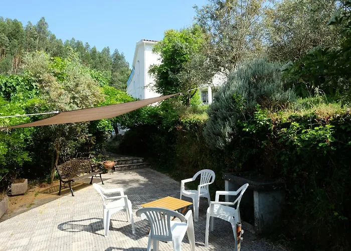 Da Fonte - Peaceful 3-bedroom With Private Pool, Portugal Villa *